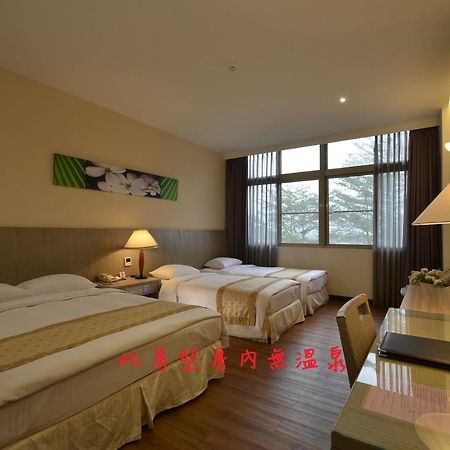 טאינאן Toong Mao Spa Resort Guanziling מראה חיצוני תמונה