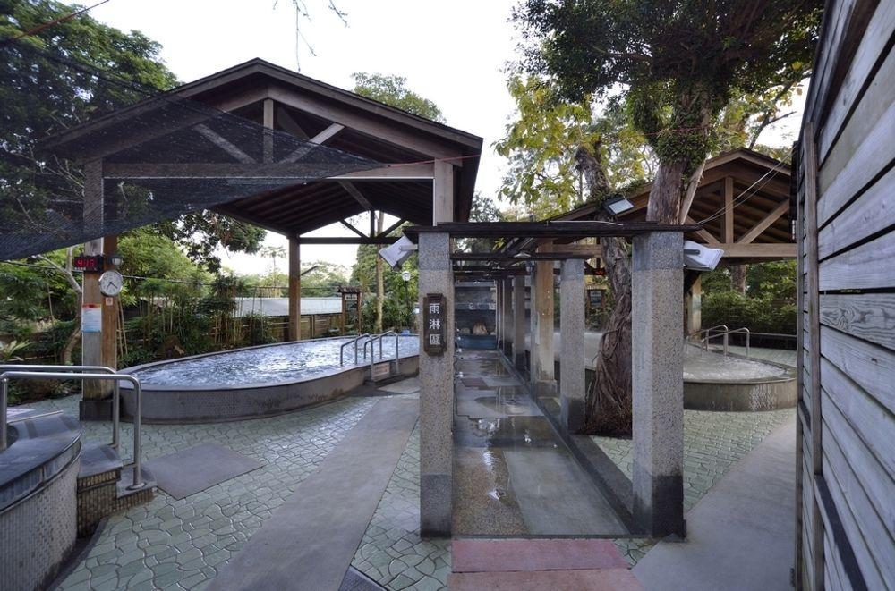 טאינאן Toong Mao Spa Resort Guanziling מראה חיצוני תמונה